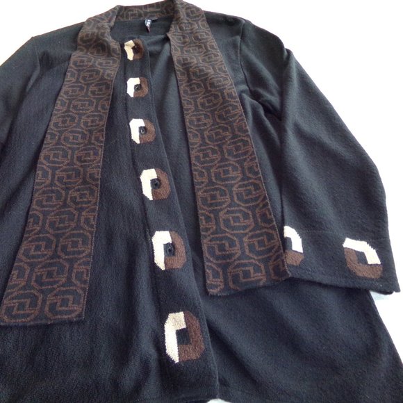 2 Pc Roni Rabl Suit - Picture 11 of 13